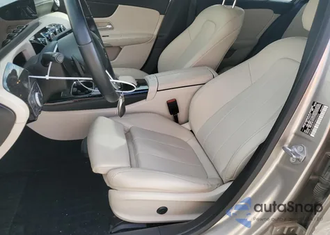 2019 Mercedes-Benz A 220 from USA, damaged, VIN WDD3G4EB2KW002932